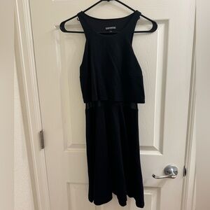 The black dress : express